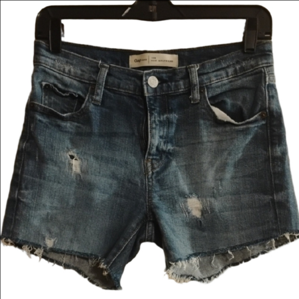 GAP Blue Distressed Jean Shorts Frayed Hem. Size 25. Classic Gap Summer Short.